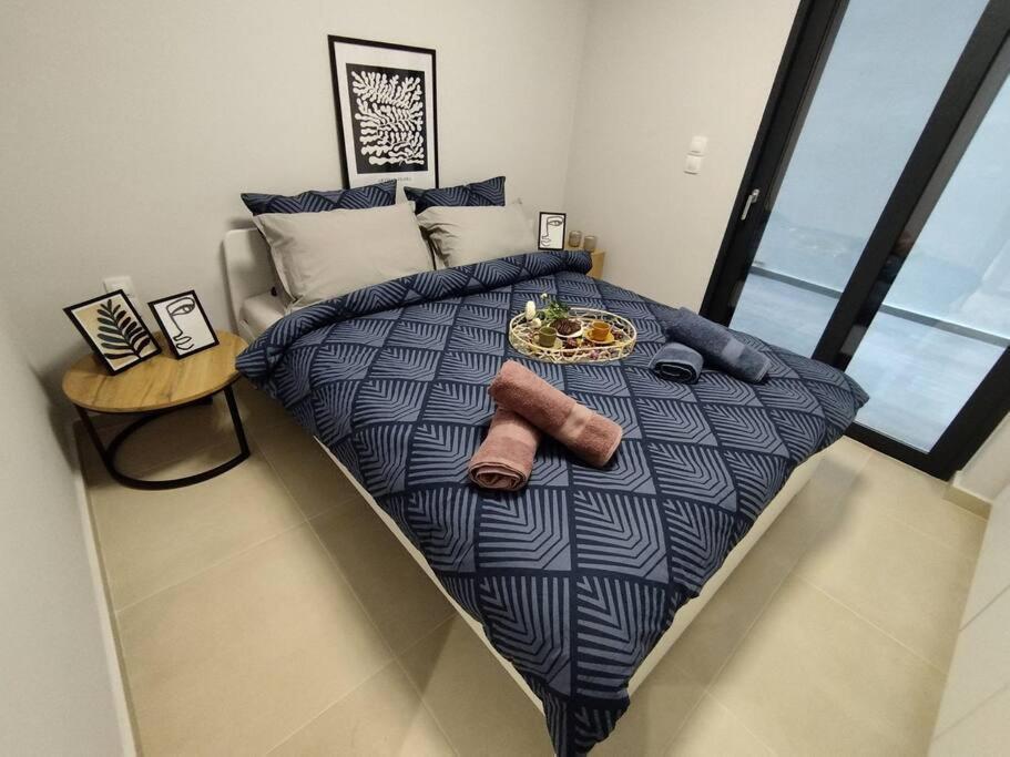 Floral Home 1 - Ground Floor Apt With Courtyard And Private Parking! เอเธนส์ ภายนอก รูปภาพ