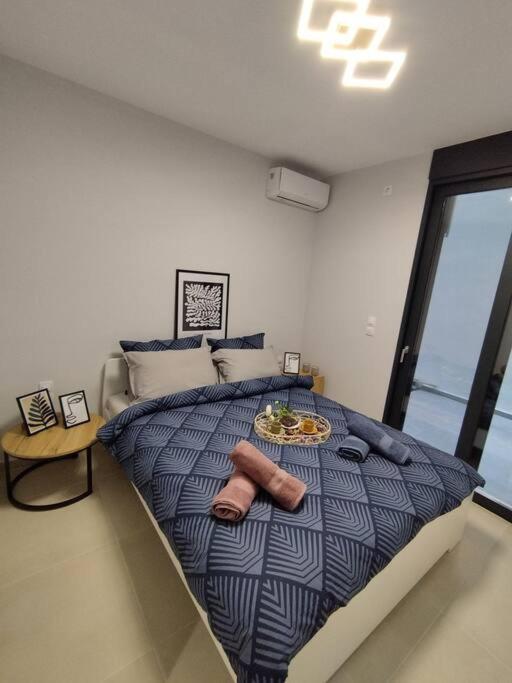 Floral Home 1 - Ground Floor Apt With Courtyard And Private Parking! เอเธนส์ ภายนอก รูปภาพ