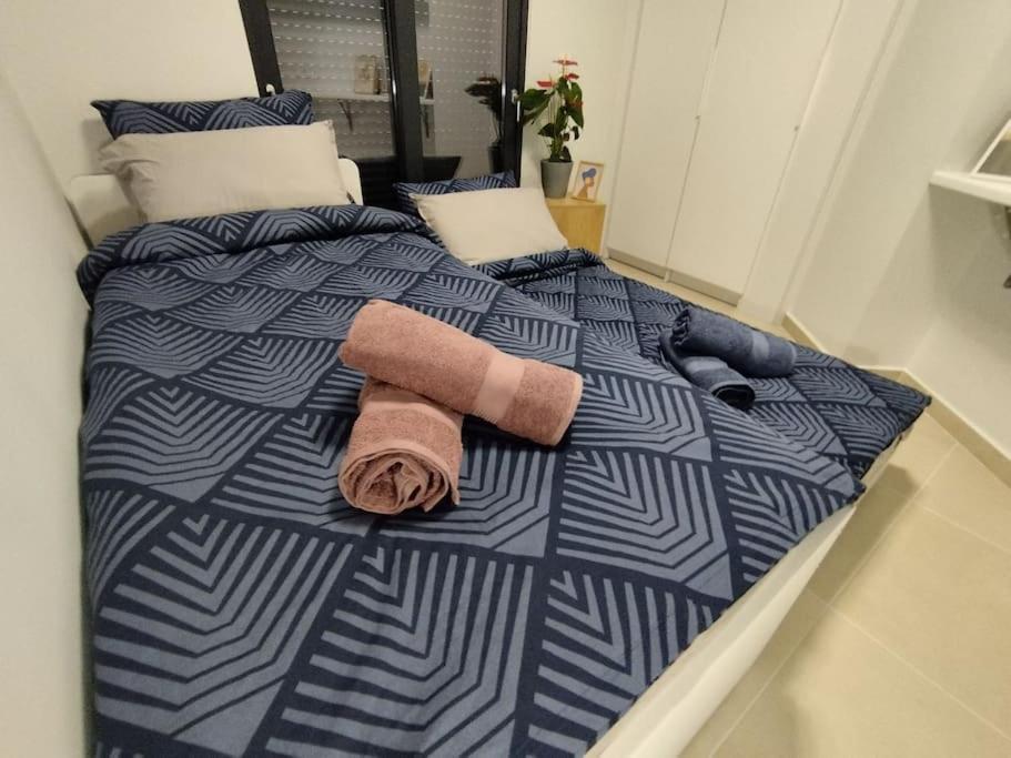 Floral Home 1 - Ground Floor Apt With Courtyard And Private Parking! เอเธนส์ ภายนอก รูปภาพ